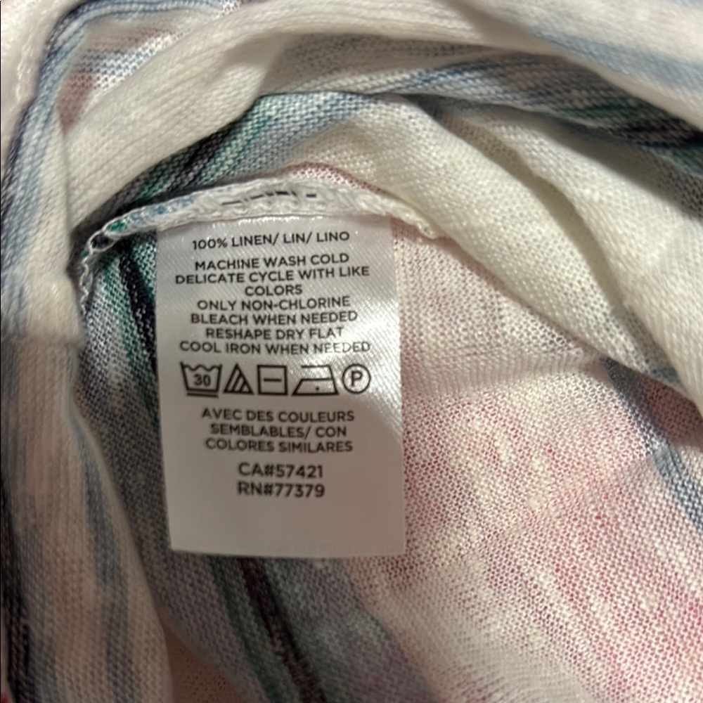 NWT Ann Taylor Linen Cream and Blue T-Shirt - Picture 2 of 2